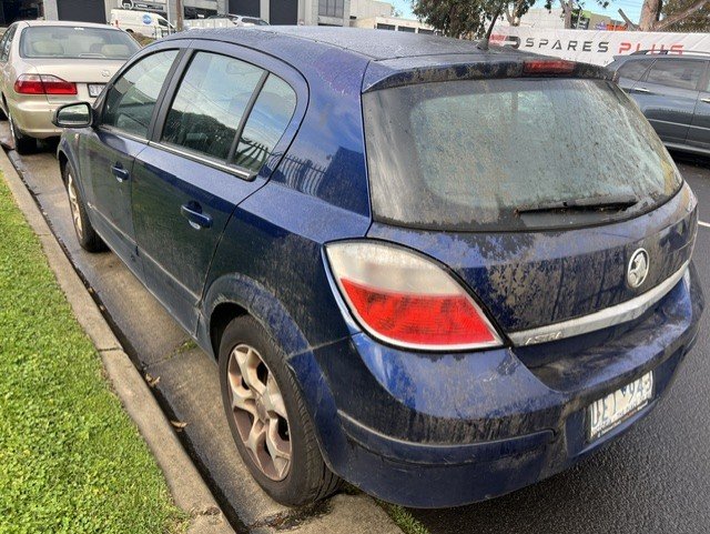 2006 Holden Astra CDX AH